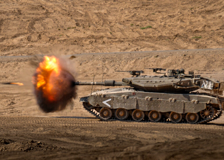 IDF Merkava Maerk III Tank Fire